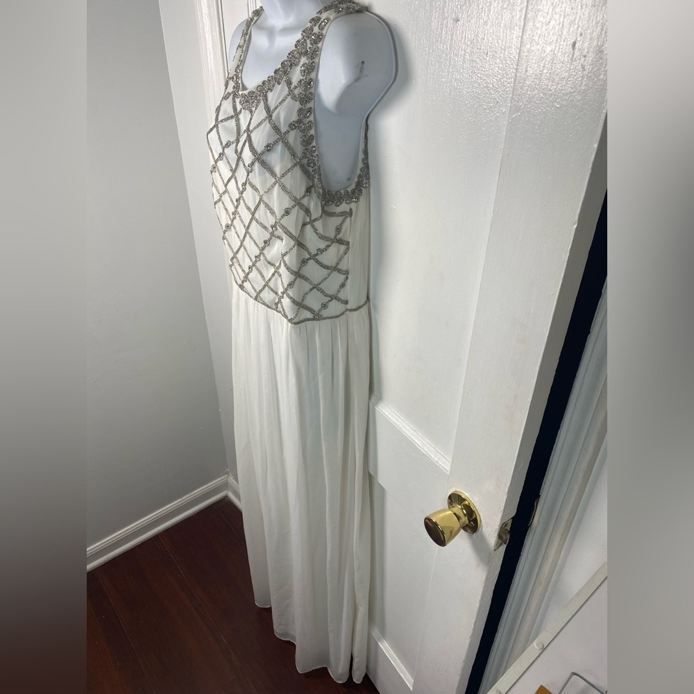 Adrianna Papell 14 Illusion White and Silver Beaded Maxi Dress - Picture 3 of 10